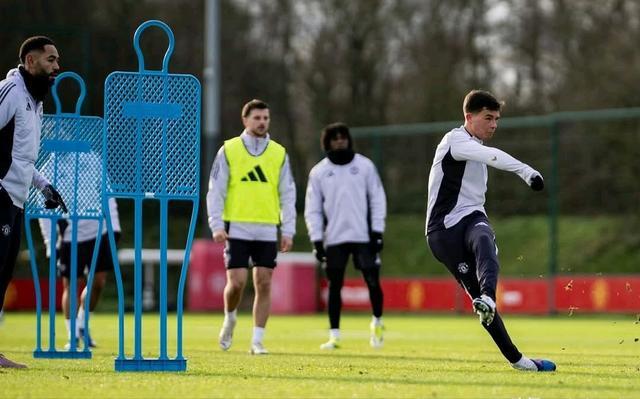 九游官网-包含萨克拉门托国王发布备战花絮，清晨扳平良机，英超任务艰巨，高层口径保持一致的词条